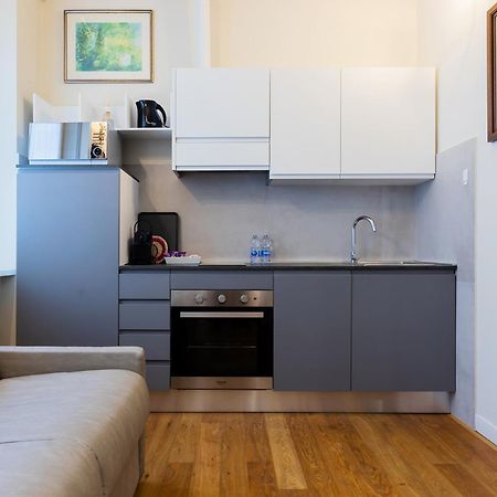 Milan Retreats Cadorna Duomo Apartment Bagian luar foto
